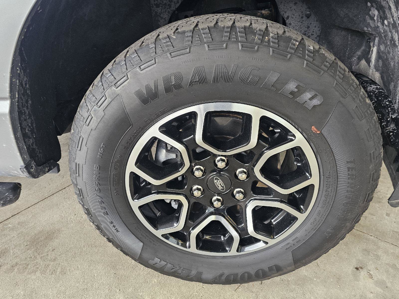 Used 2023 Ford F150 XLT w/ Equipment Group 302A High AWD/4WD image 9