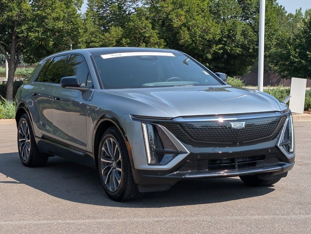 Certified 2024 Cadillac Lyriq Sport w/ LPO, Floor Liner Package AWD/4WD image 10