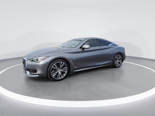 Used 2019 INFINITI Q60 3.0t Luxe w/ Essential Package image 5