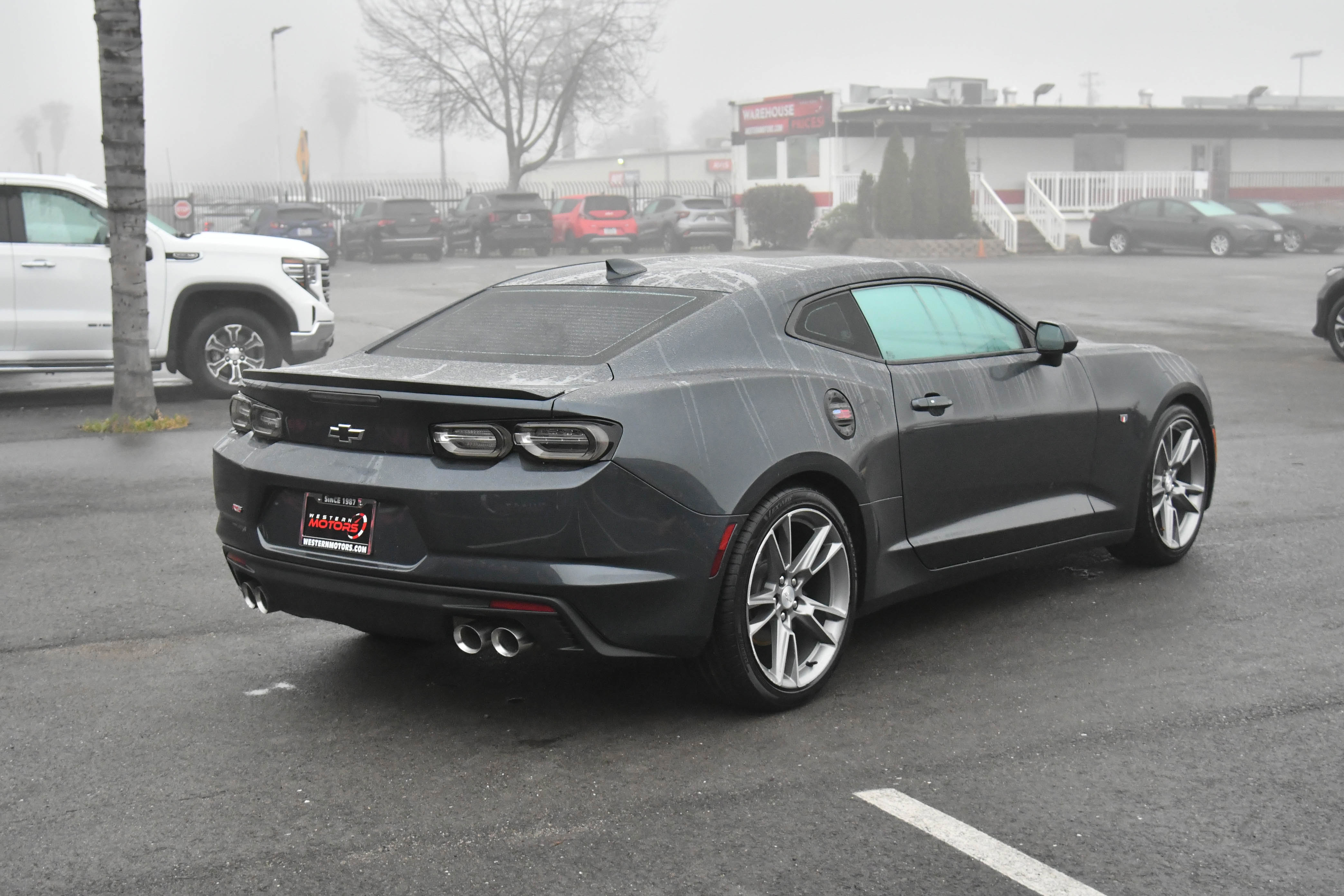 Used 2020 Chevrolet Camaro LT w/ RS Package image 8