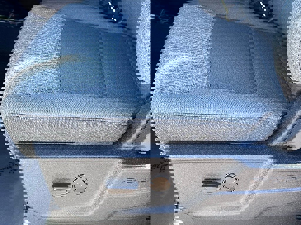 New 2026 Ford F350 XLT w/ XLT Premium Package image 32