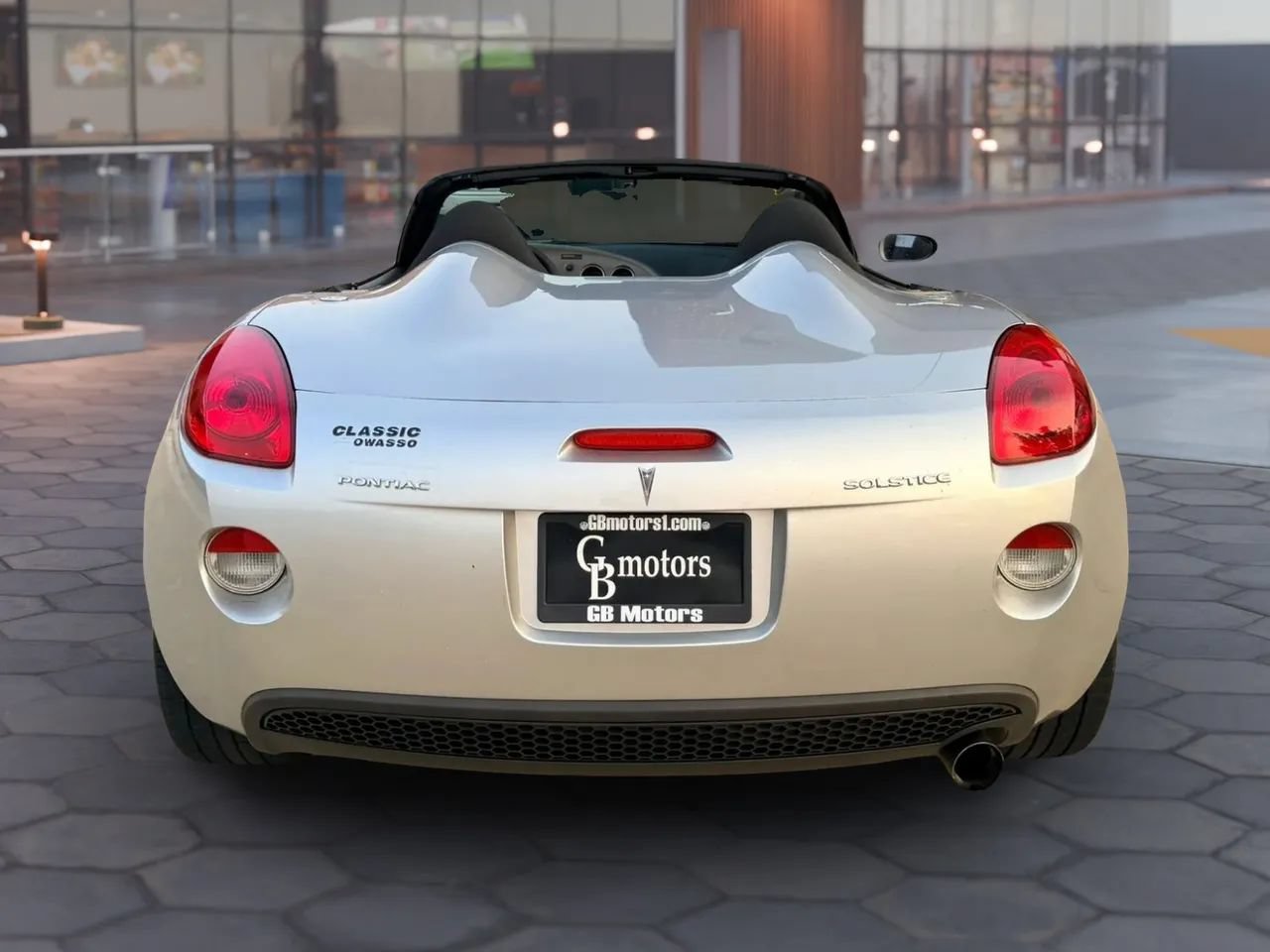 Used 2007 Pontiac Solstice Convertible RWD image 5