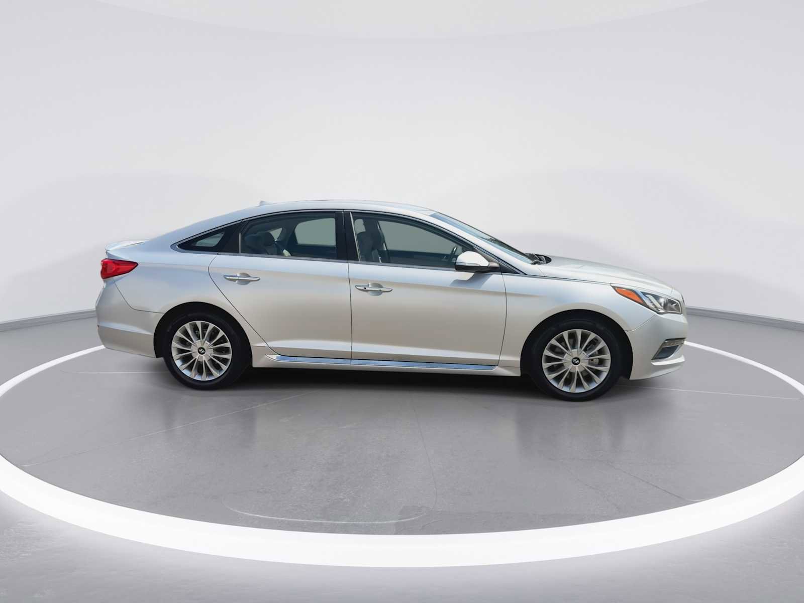 Used 2015 Hyundai Sonata Limited FWD image 9