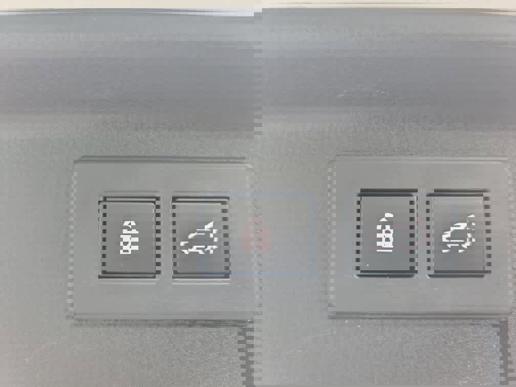 Used 2023 Subaru Forester Premium image 33