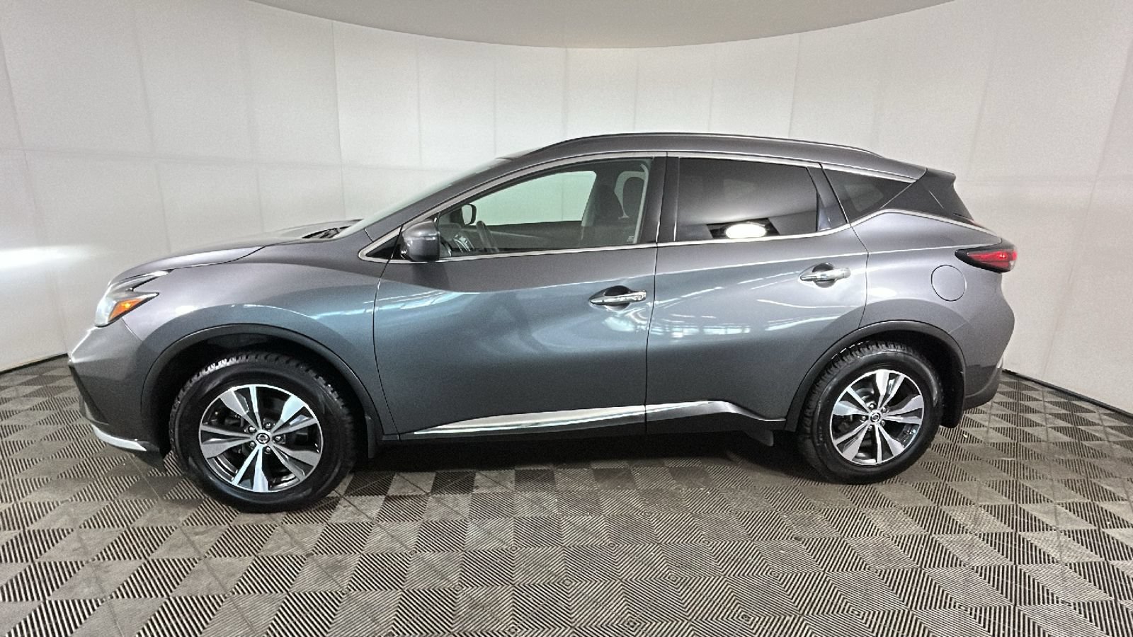 Used 2021 Nissan Murano S FWD image 5