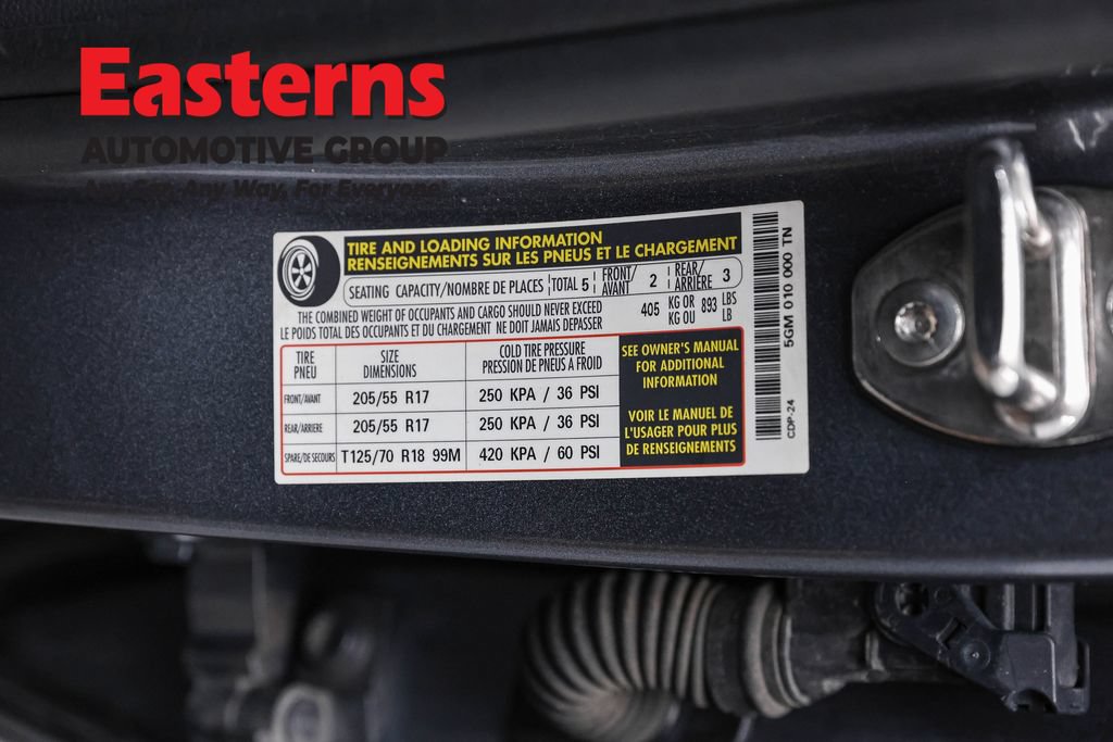 Used 2025 Volkswagen Jetta SE FWD image 34