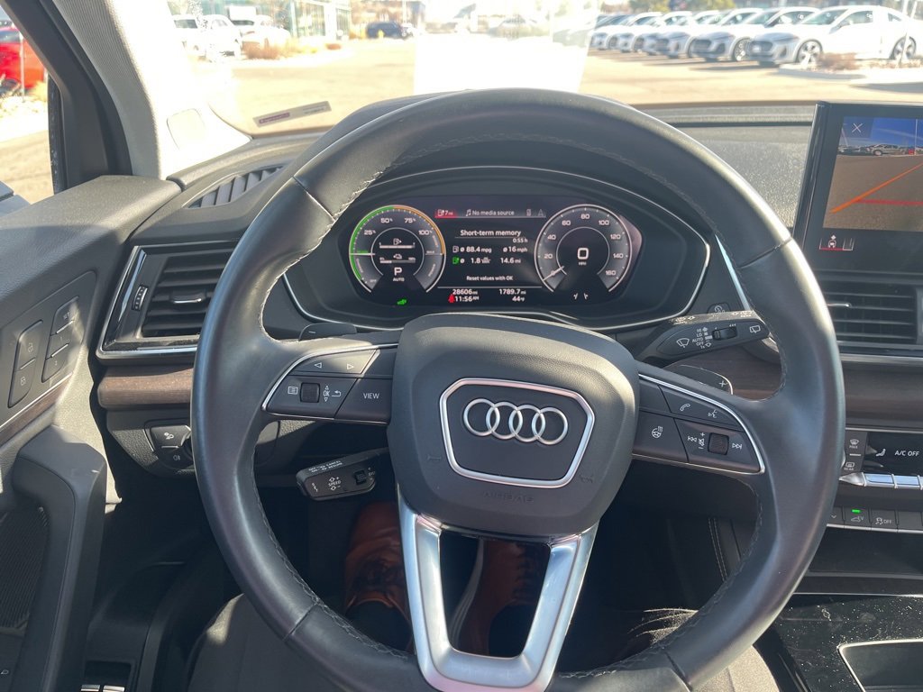 Used 2023 Audi Q5 e Premium Plus w/ Premium Plus Package image 9