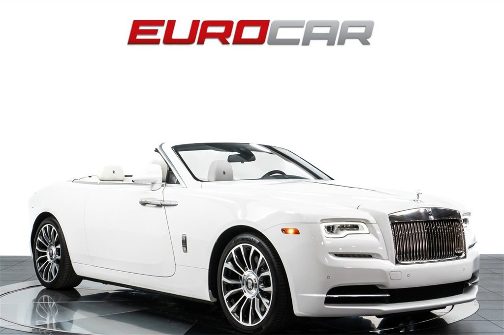 Used 2018 Rolls-Royce Dawn image 9