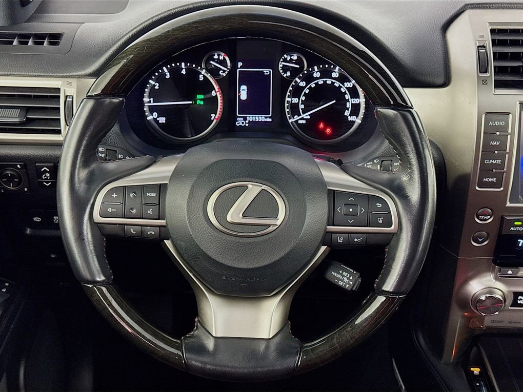 Used 2020 Lexus GX 460 Luxury image 36