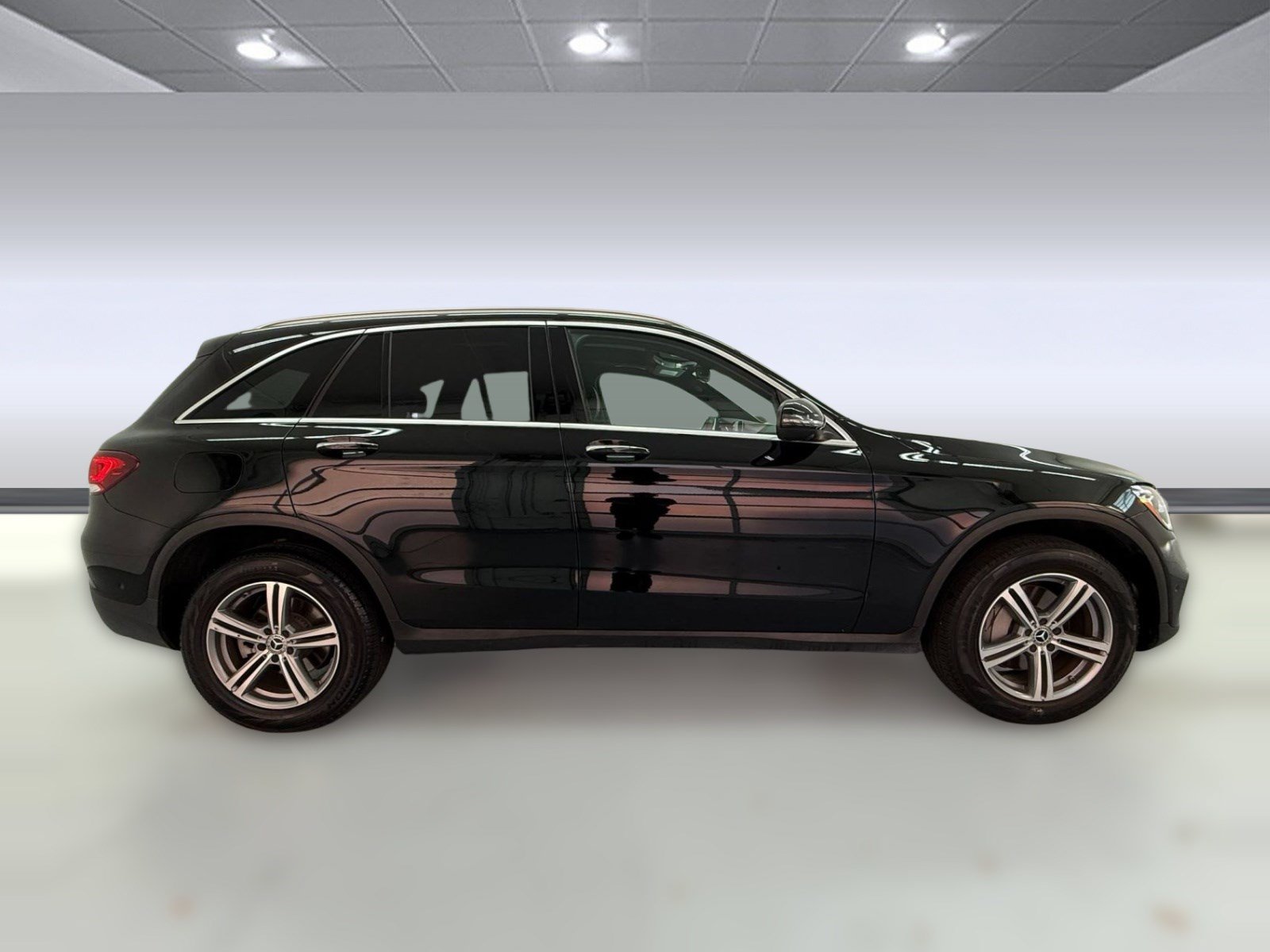Used 2022 Mercedes-Benz GLC 300 image 7