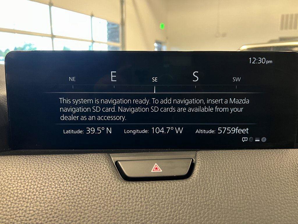 Used 2025 MAZDA CX-70 Plug-In Hybrid w/ Premium Pkg image 17