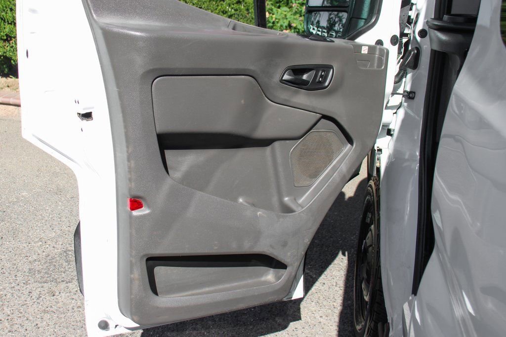 Used 2020 Ford Transit 150 XL image 12