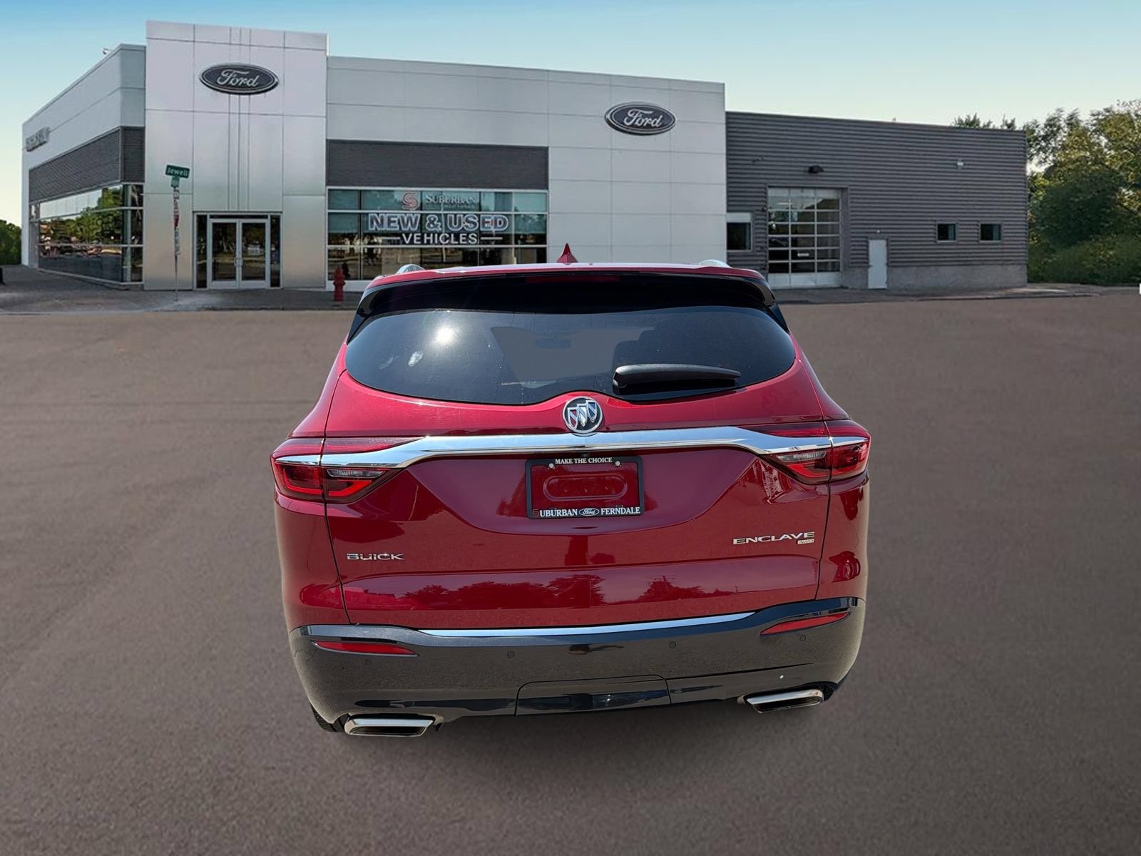 Used 2018 Buick Enclave Essence AWD/4WD image 10