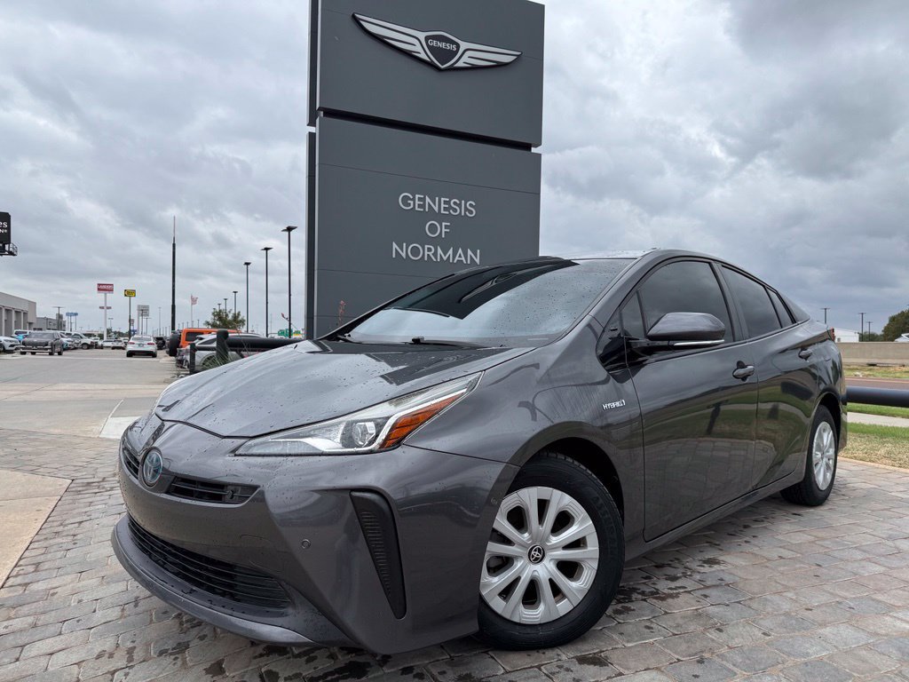 Used 2019 Toyota Prius LE