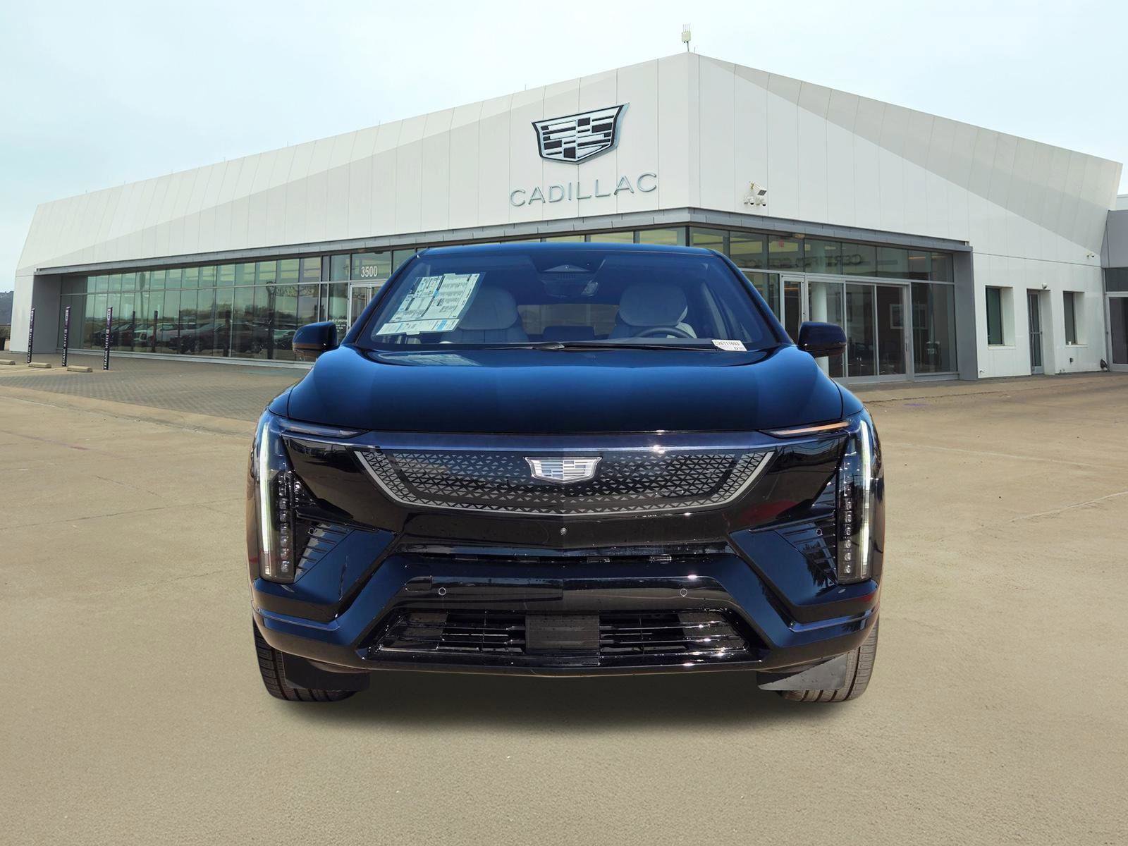 New 2026 Cadillac Optiq Sport 2 w/ LPO, Floor Liner Package AWD/4WD image 2
