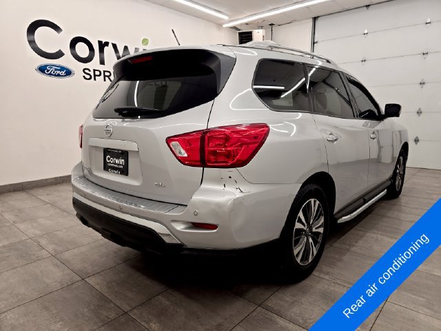 Used 2018 Nissan Pathfinder SL FWD image 5