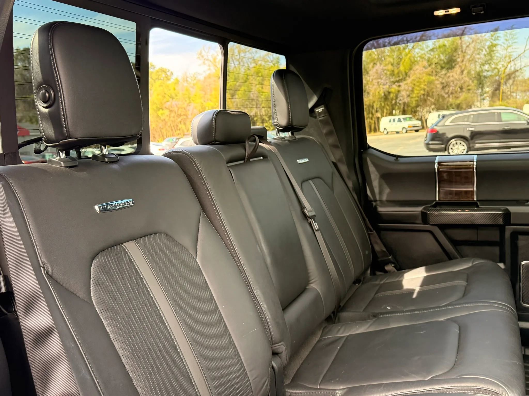 Used 2015 Ford F150 Platinum w/ Equipment Group 701A Luxury image 36