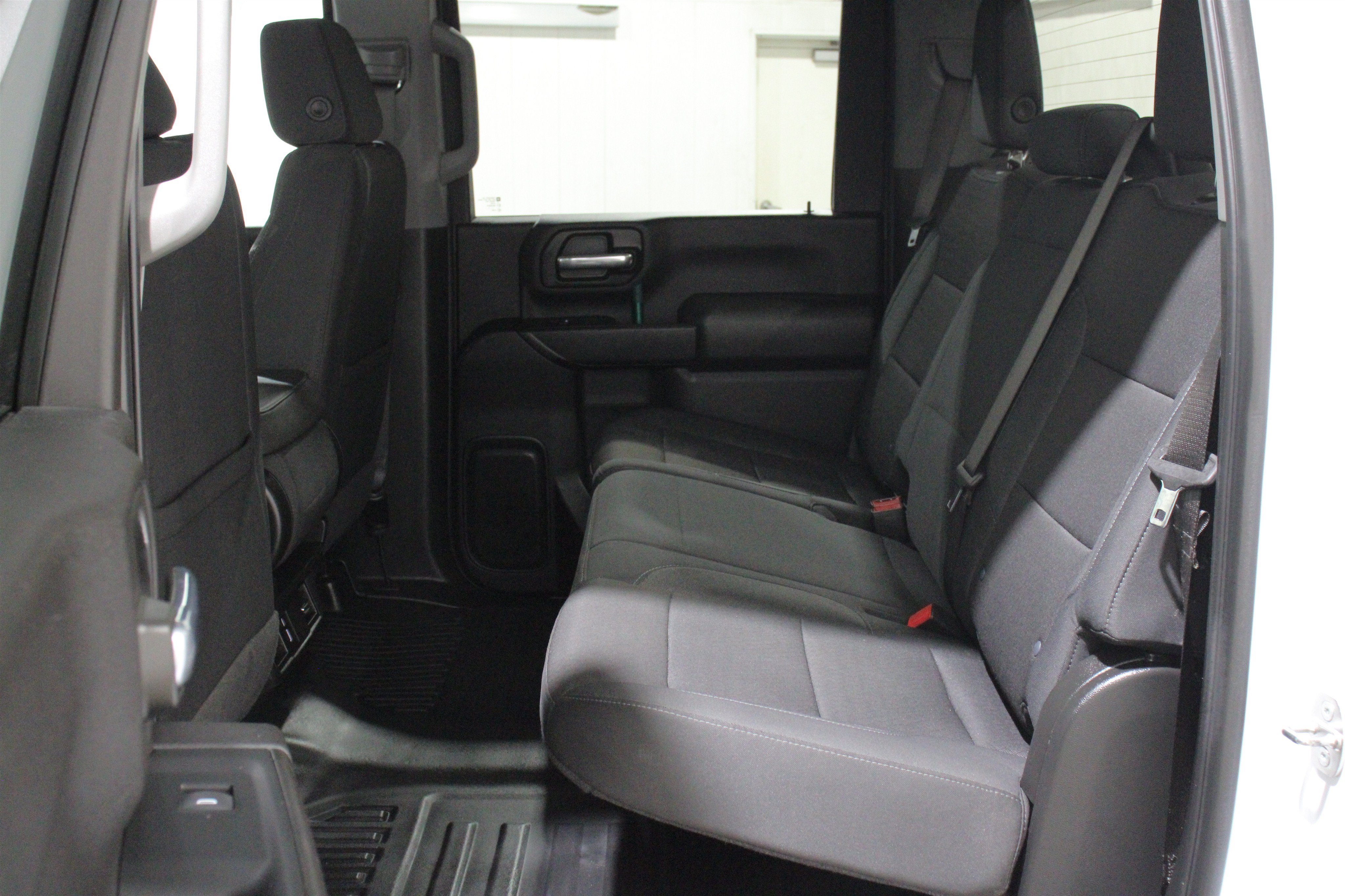Used 2024 GMC Sierra 2500 Pro w/ Convenience Package RWD image 22