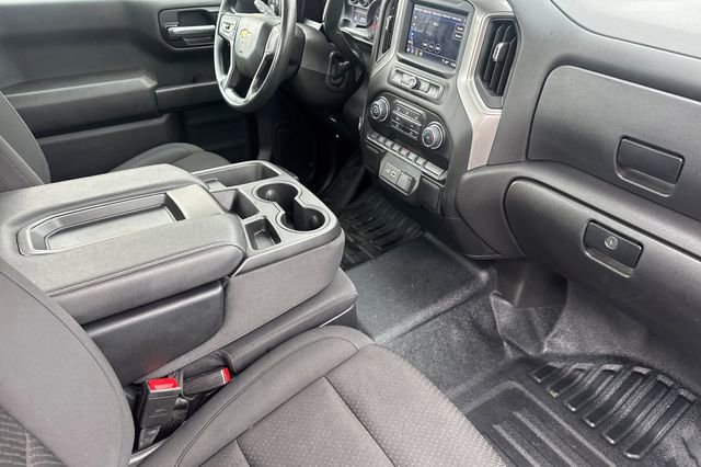 Used 2025 Chevrolet Silverado 1500 W/T image 15
