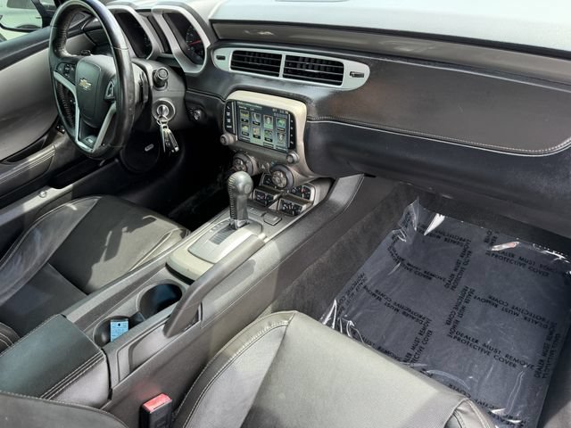 Used 2014 Chevrolet Camaro SS w/ RS Package RWD image 13