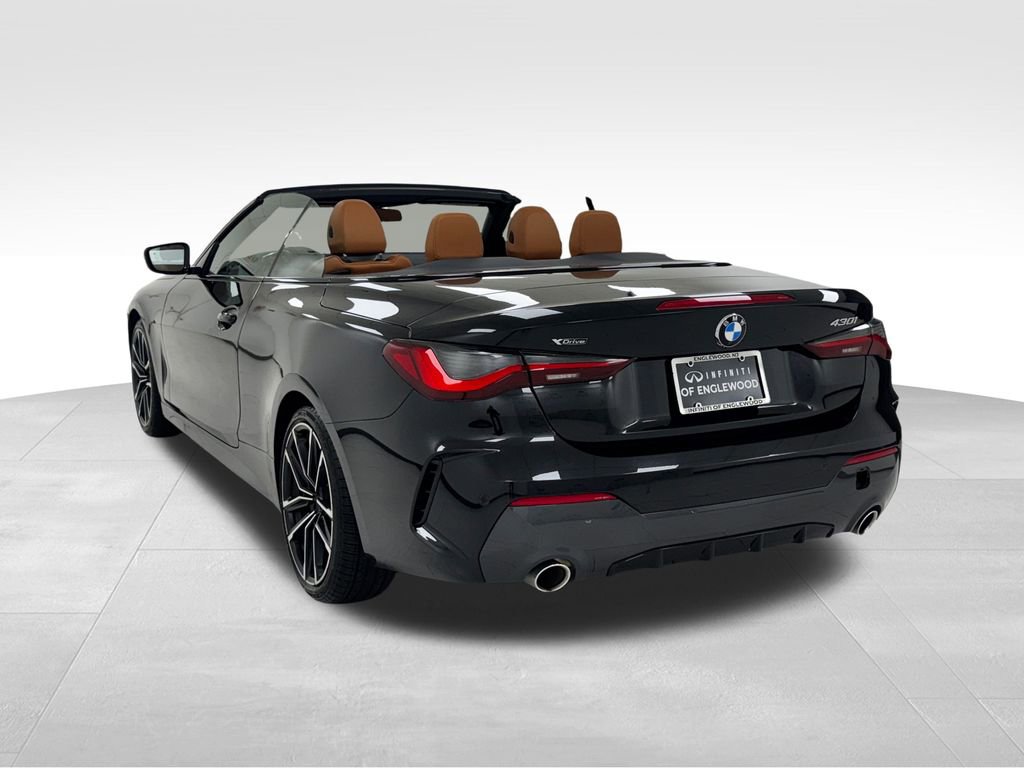 Used 2022 BMW 430i xDrive Convertible w/ M Sport Package image 5