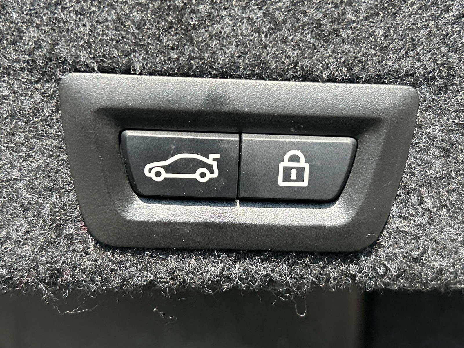 Used 2016 BMW 528i xDrive Sedan AWD/4WD image 14