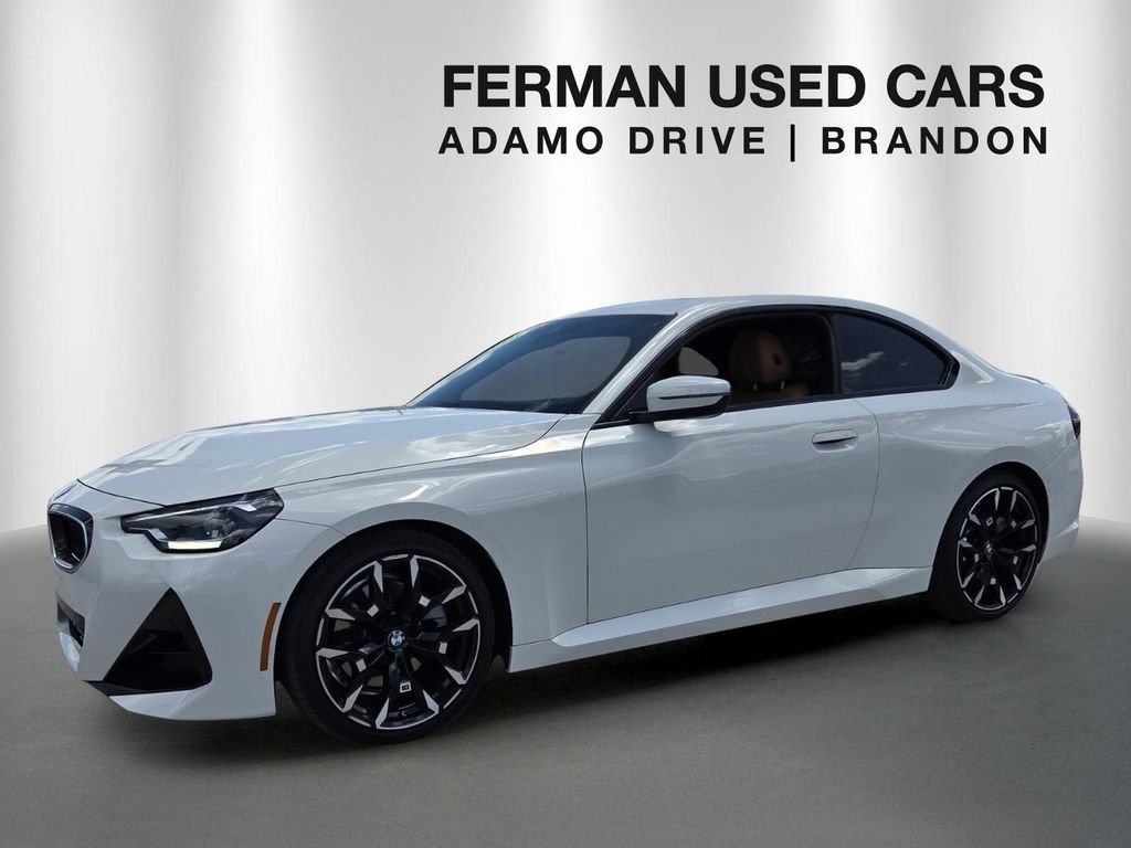 Used 2025 BMW 230i Coupe w/ M Sport Package RWD image 1