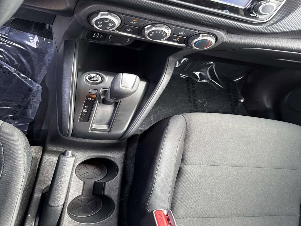 Certified 2024 Nissan Kicks S image 27