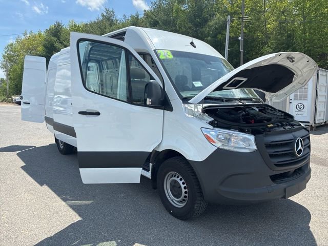 Used 2023 Mercedes-Benz Sprinter 2500 image 17
