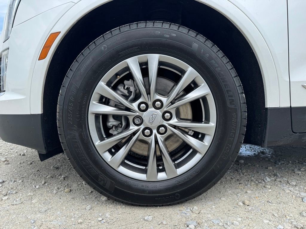 Certified 2023 Cadillac XT5 Premium Luxury FWD image 14