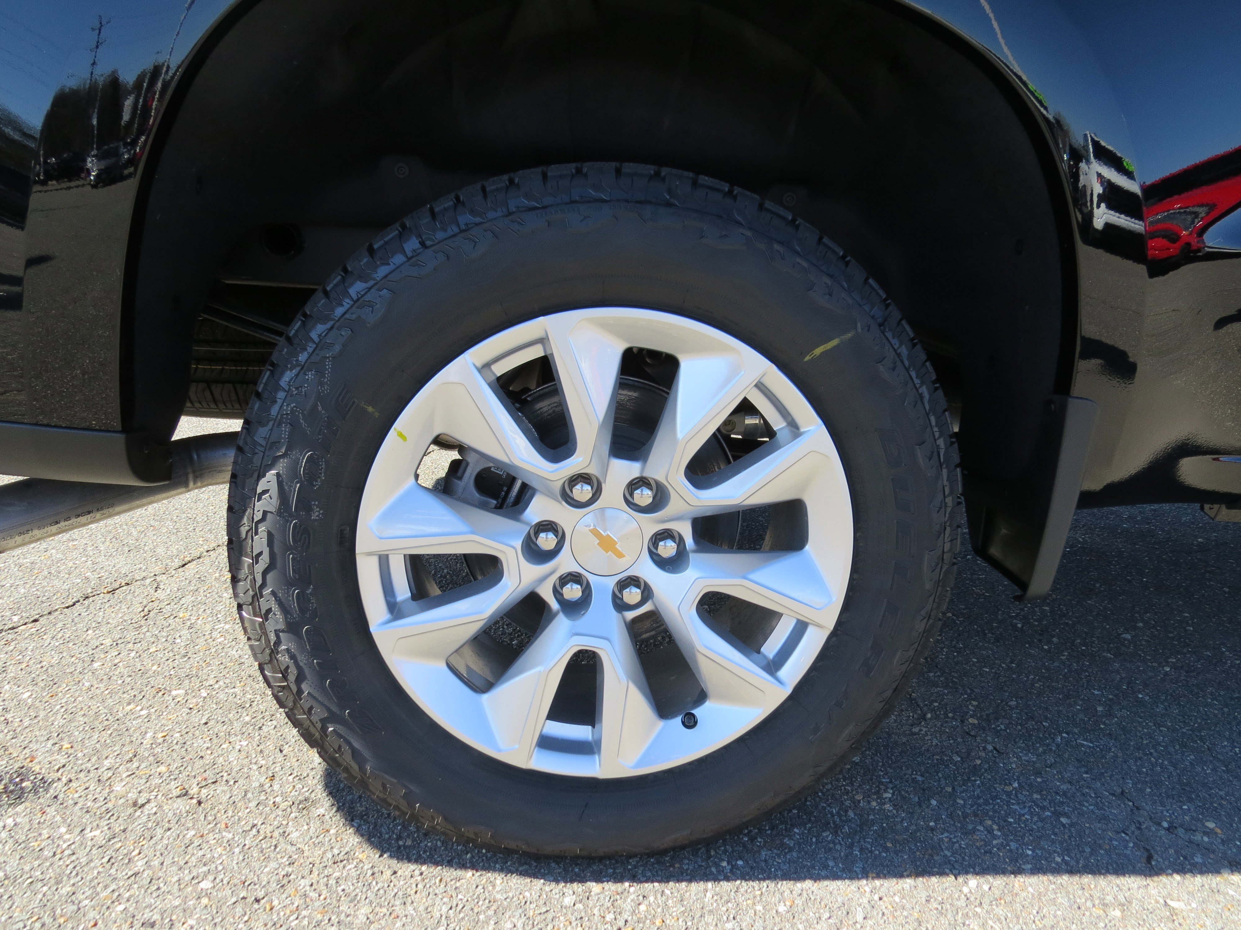 New 2026 Chevrolet Silverado 1500 Custom image 10