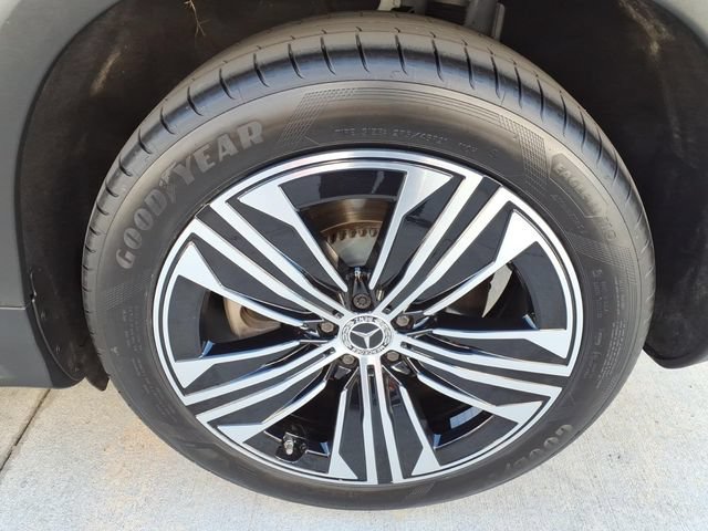 Used 2024 Mercedes-Benz EQS 450+ SUV image 24