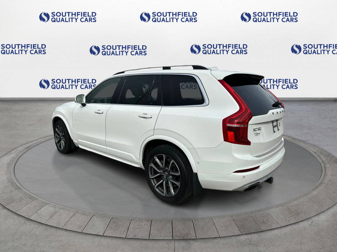 Used 2016 Volvo XC90 T6 Momentum w/ Momentum Plus Package image 4