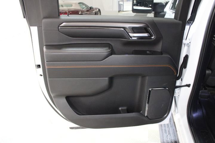 Used 2024 GMC Sierra 2500 AT4 w/ AT4 Premium Plus Package image 21