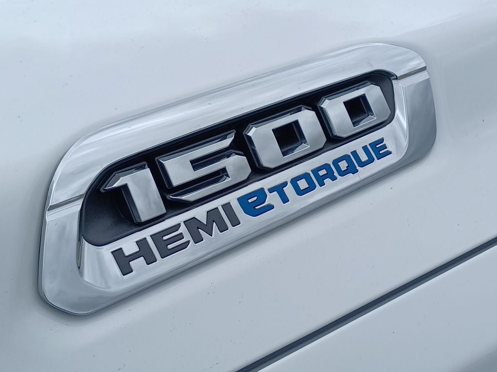 Used 2023 RAM 1500 Big Horn AWD/4WD image 6
