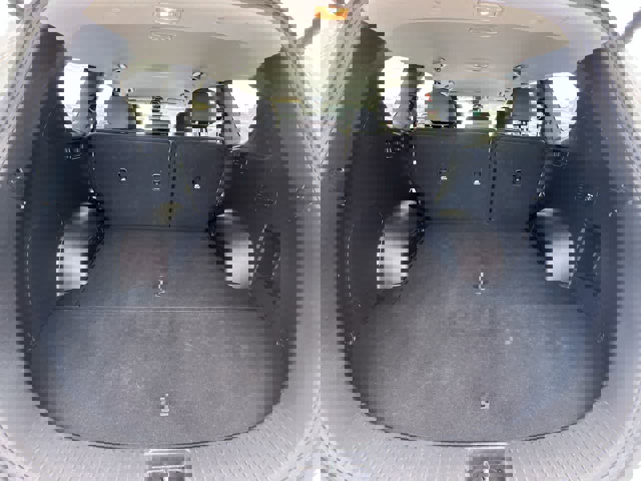 Used 2023 Hyundai Santa Fe SEL image 25