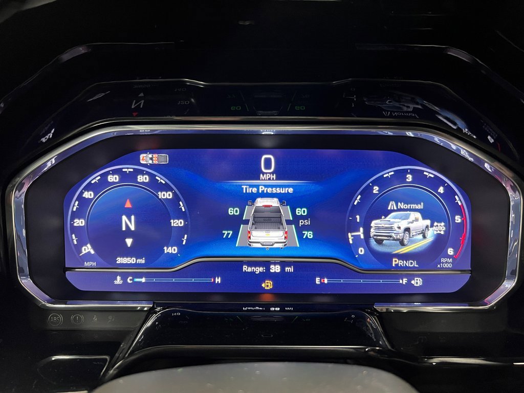 Used 2024 Chevrolet Silverado 2500 High Country w/ Technology Package image 26