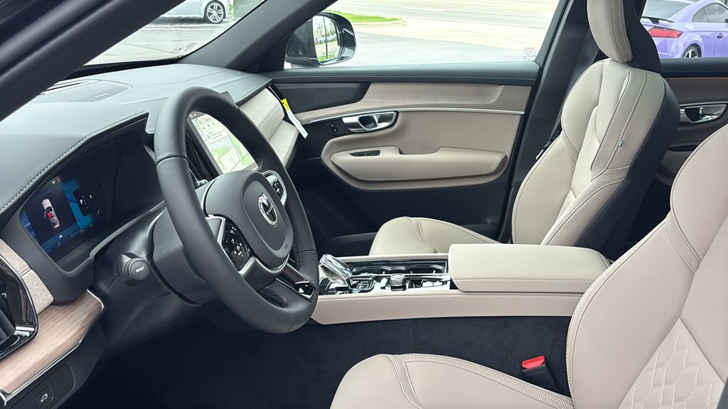 New 2026 Volvo XC90 B6 Plus AWD/4WD image 25