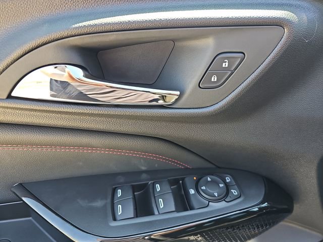 New 2026 Chevrolet Trax RS FWD image 22