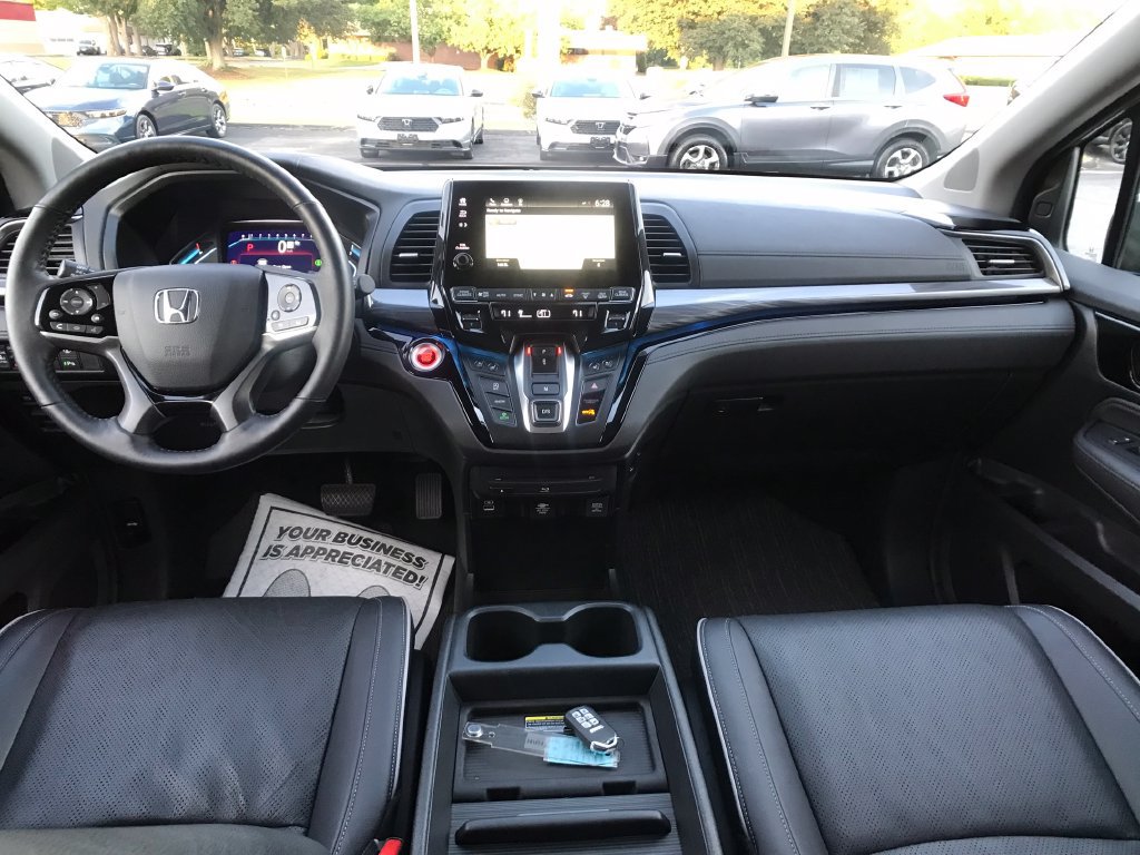 Certified 2024 Honda Odyssey Elite image 33