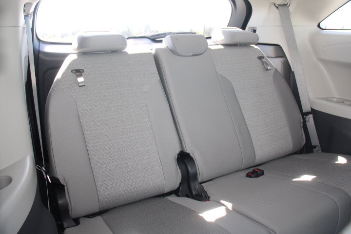 Certified 2024 Toyota Sienna LE AWD/4WD image 15