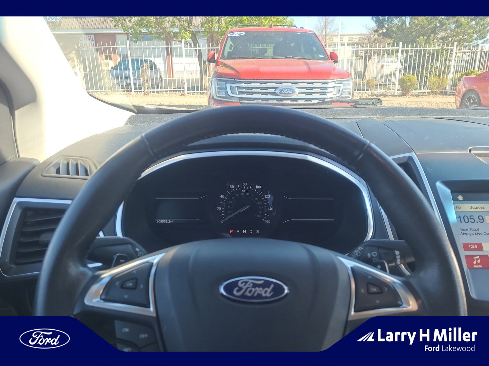 Used 2017 Ford Edge Titanium image 10