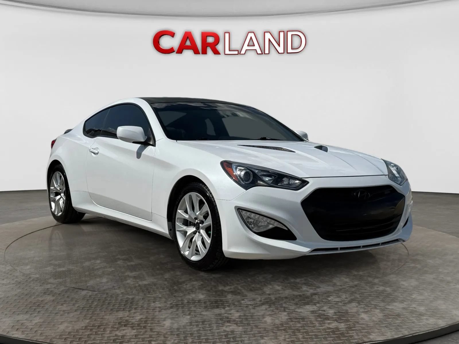 Used 2014 Hyundai Genesis Coupe 2.0T RWD image 7