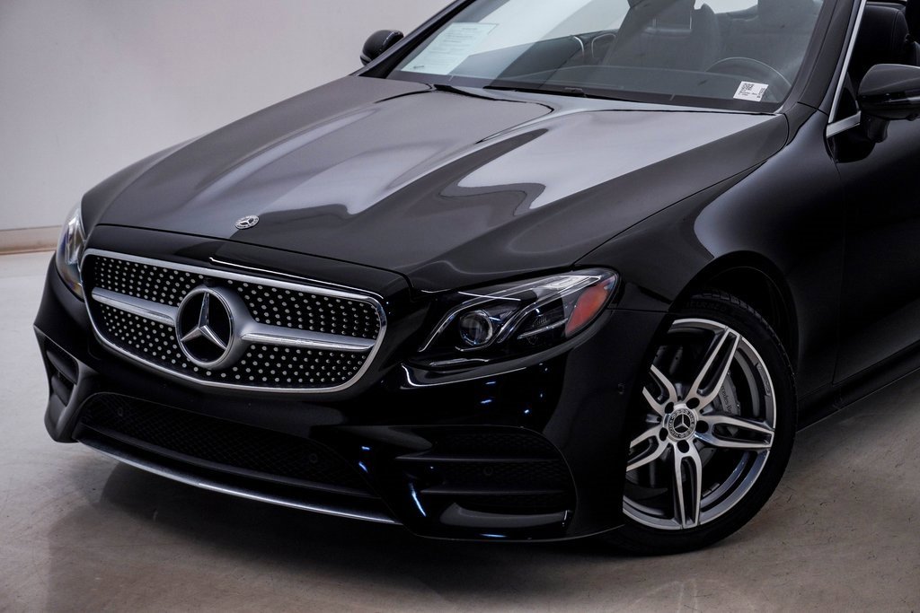 Used 2019 Mercedes-Benz E 450 4MATIC Cabriolet image 4