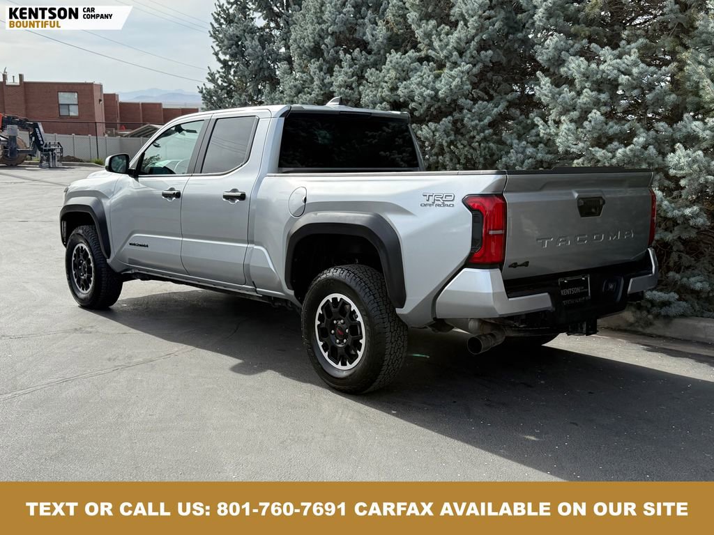 Used 2025 Toyota Tacoma TRD Off-Road image 6