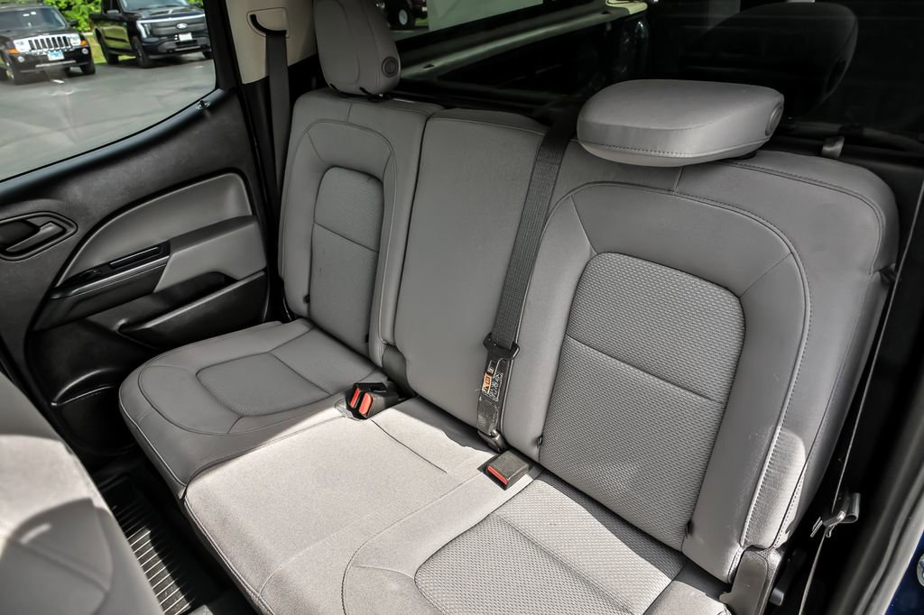 Used 2019 Chevrolet Colorado W/T w/ WT Convenience Package AWD/4WD image 17