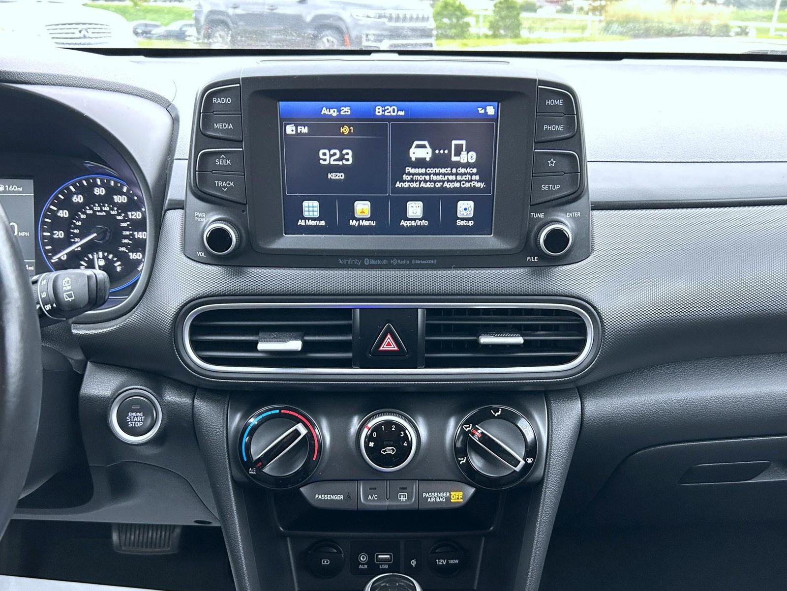 Used 2020 Hyundai Kona SEL Plus AWD/4WD image 13