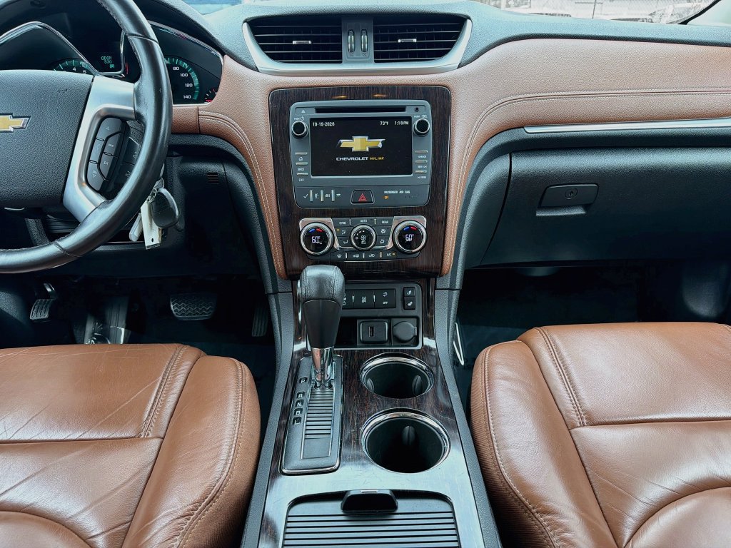 Used 2017 Chevrolet Traverse LT AWD/4WD image 19