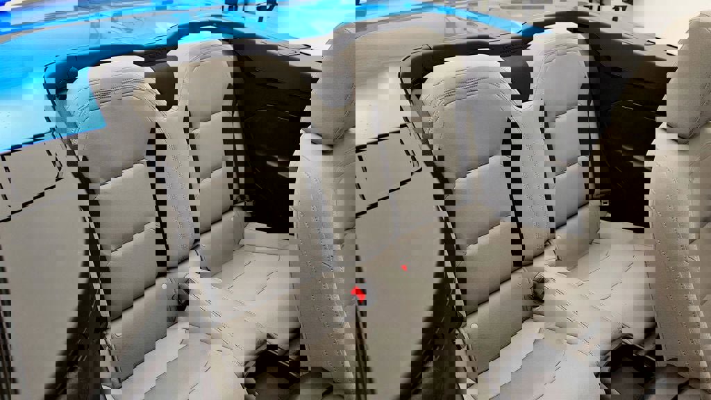 Used 2022 Chevrolet Camaro LT w/ Technology Package image 23