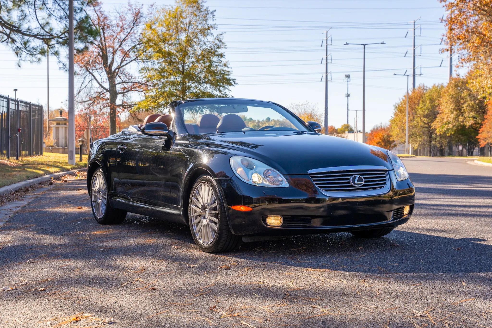 Used 2003 Lexus SC 430 Convertible image 4